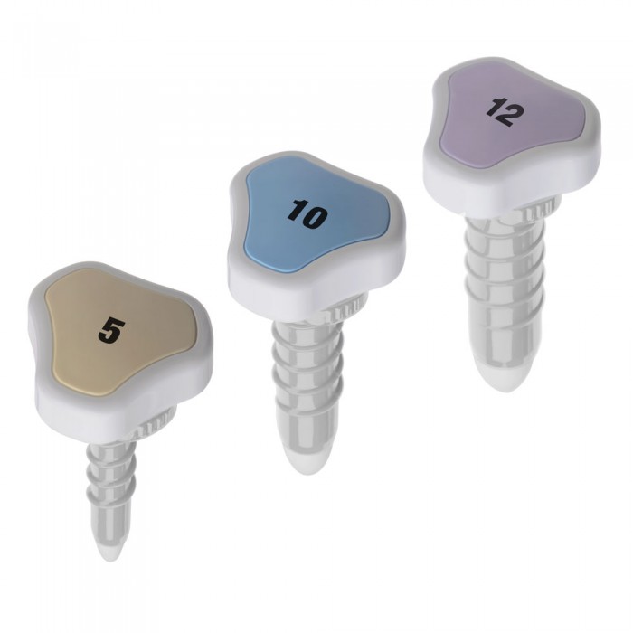 Thoracic trocars with triangle cap-handle